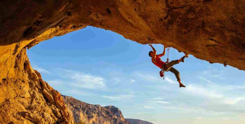 Dağcılık ve Kaya Tırmanışının Vazgeçilmez Rotası: Antalya - Olimpos