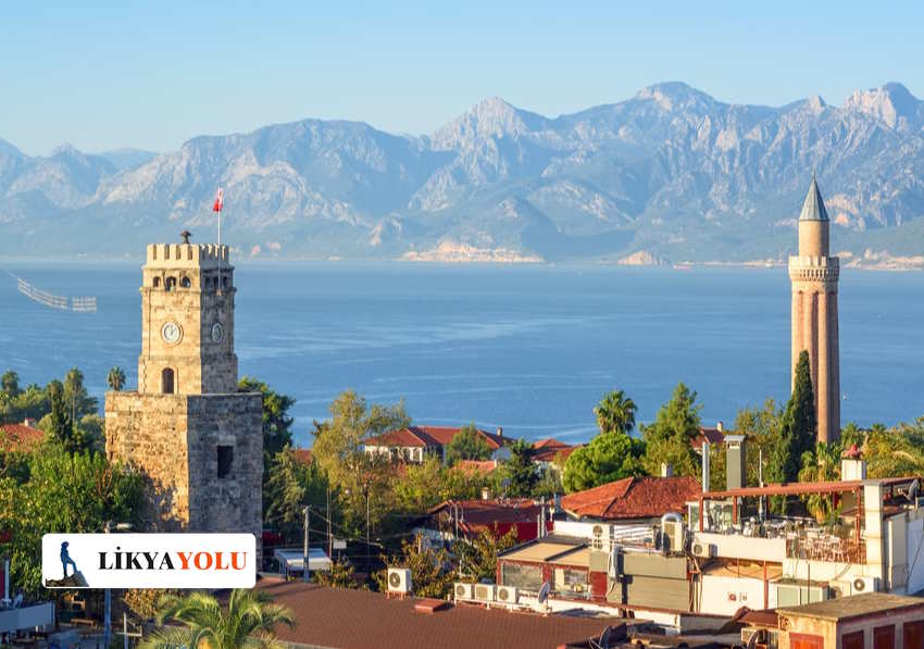 Antalya Yivli Minare Camii: Tarihin ve Mimarlığın Eşsiz Buluşması