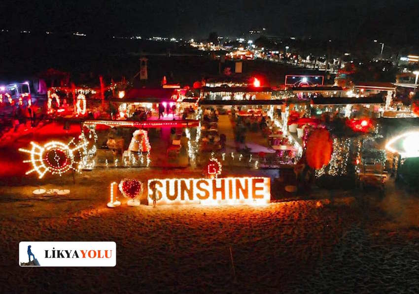 Kaş'ta gece hayatı / Beach Barlar - Beach Club'ler