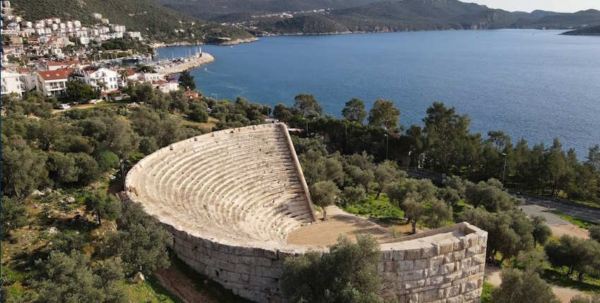 Antiphellos Antik Kenti'nin Tarihi ve Önemi