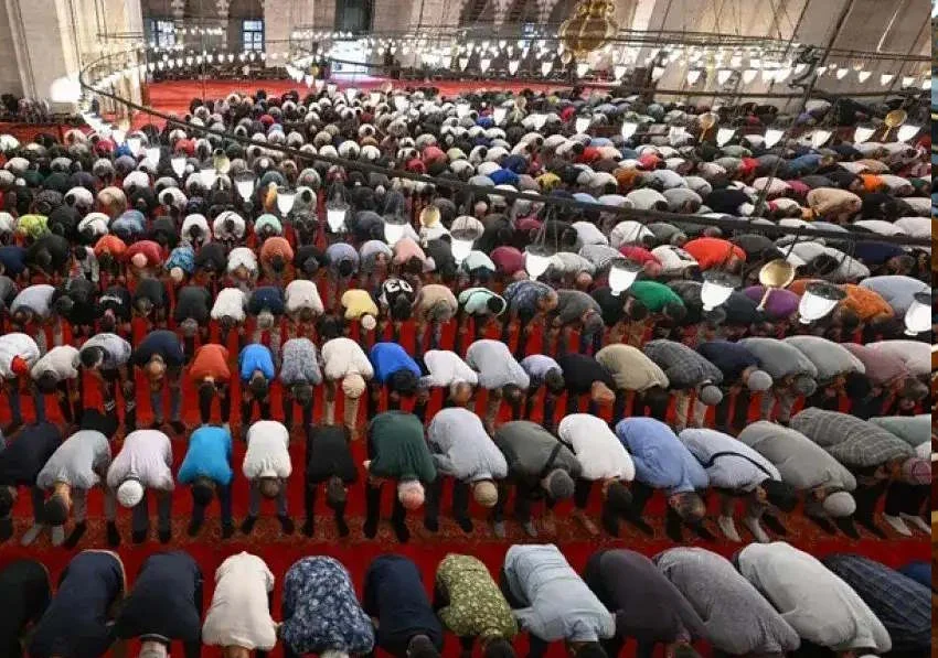 Bayram Namazı Nasıl Kılınır?