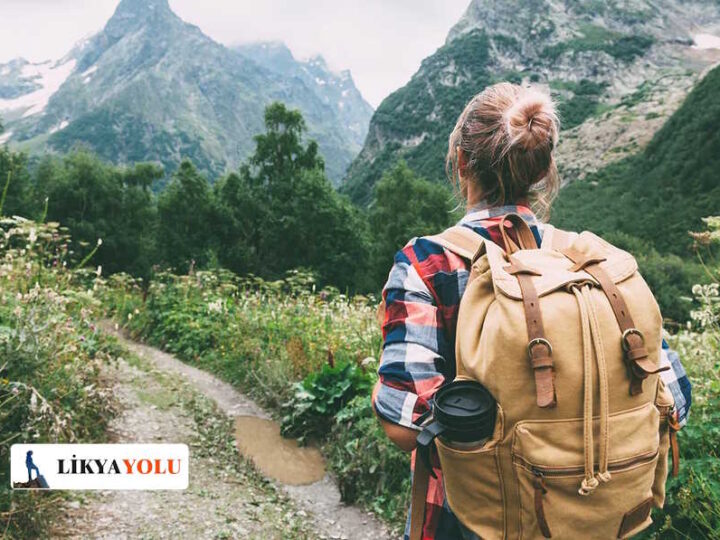 Doğa Yürüyüşü (Hiking) ile Hayatınıza Macera Katın