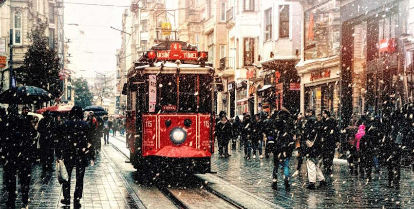 İstanbul'da kışın nereye gidilir? Galata, Beyoğlu ve İstiklal Caddesi