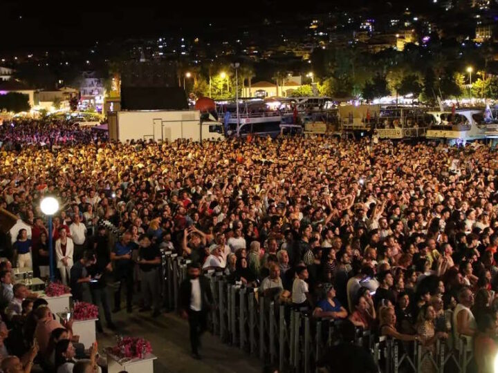 Kaş’taki Festivaller ve Etkinlikler: Yıl Boyunca Katılabileceğiniz Organizasyonlar