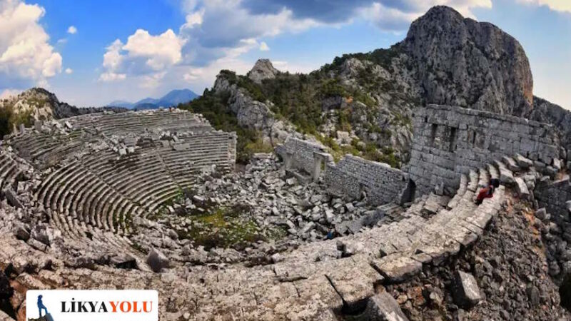 Termessos Antik Kenti: Yükseklerdeki Tarih ve Keşfetmeniz İçin 5 Neden